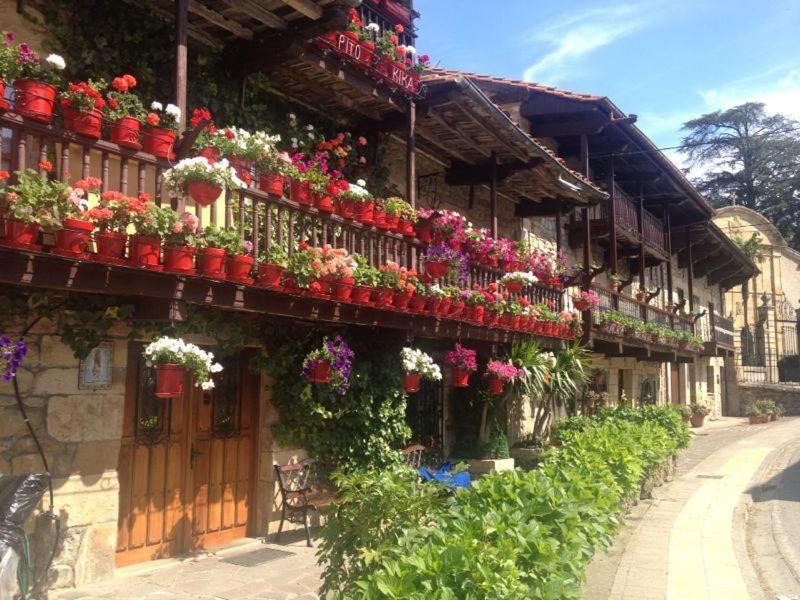 Apartamentos Santillana Del Mar Exteriör bild